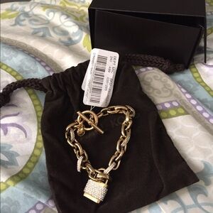 Brandnewwithtag MichaelKorsgoldtone lock bracelet